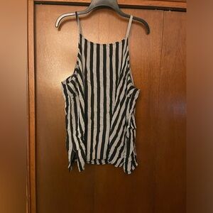 Gray and black striped tank.